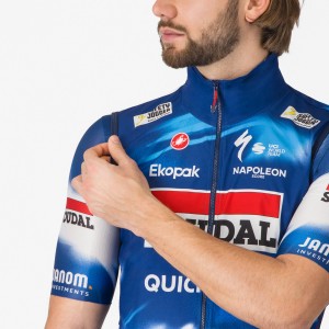 Herren Castelli Soudal Quick-Step 2025 Pro Light Wind weste Radtrikot Kaufen Herren Castelli Soudal Quick-Step 2025 Pro Light Wind weste Radtrikot Kaufen