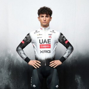Herren UAE Team Emirates 2025 Pissei langarmtrikot Radtrikot Kaufen