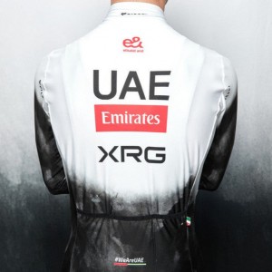 Herren UAE Team Emirates 2025 Pissei langarmtrikot Radtrikot Kaufen