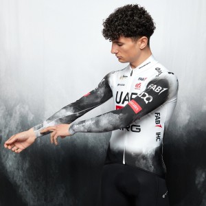 Herren UAE Team Emirates 2025 Primapelle Pissei langarmtrikot Radtrikot Kaufen Herren UAE Team Emirates 2025 Primapelle Pissei langarmtrikot Radtrikot Kaufen