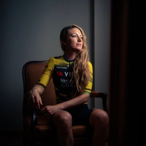 Damen Team Visma Lease a bike 2025 The Wingbeat frau trikot Radtrikot Kaufen