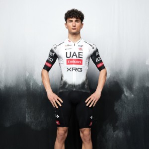 Herren UAE Team Emirates 2025 Pissei Magistrale Ultra trikot Radtrikot Kaufen Herren UAE Team Emirates 2025 Pissei Magistrale Ultra trikot Radtrikot Kaufen