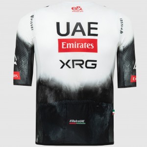 Herren UAE Team Emirates 2025 Magistrale Light Pissei trikot Radtrikot Kaufen Herren UAE Team Emirates 2025 Magistrale Light Pissei trikot Radtrikot Kaufen