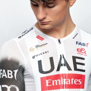 Herren UAE Team Emirates 2025 Magistrale Light Pissei trikot Radtrikot Kaufen Herren UAE Team Emirates 2025 Magistrale Light Pissei trikot Radtrikot Kaufen